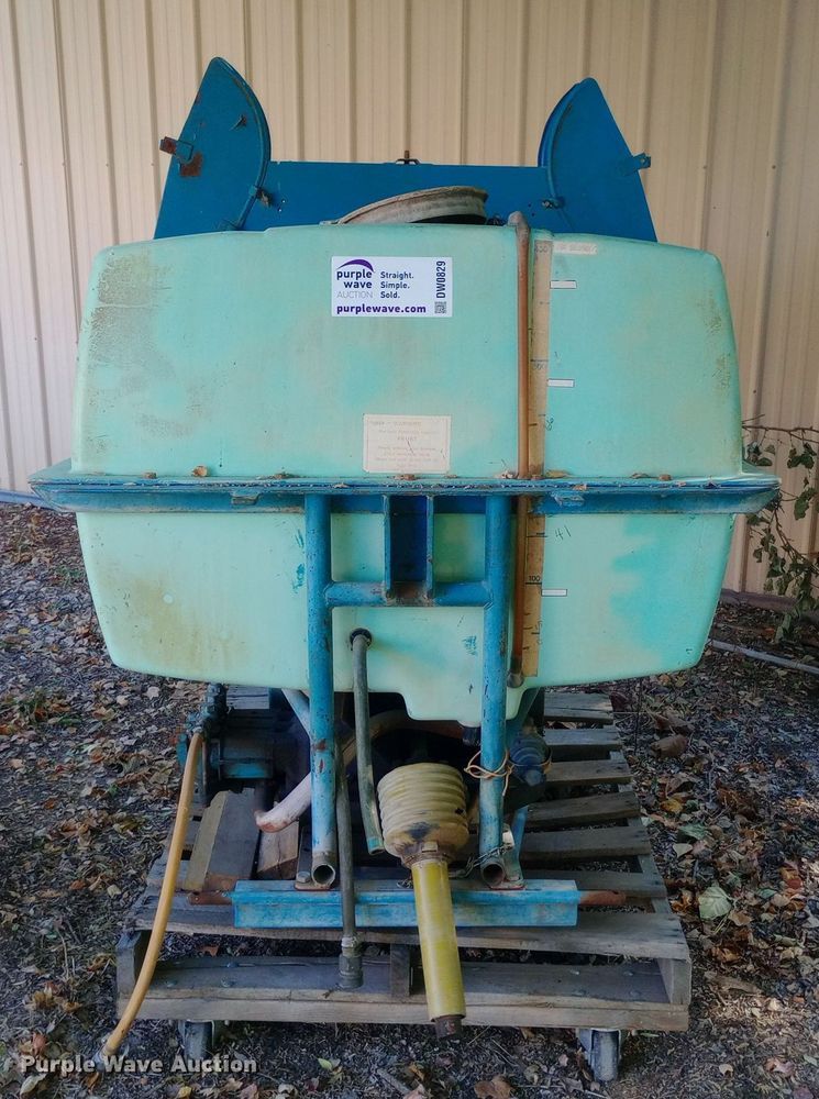 image for item DW0829 Berthoud GYP460-M sprayer