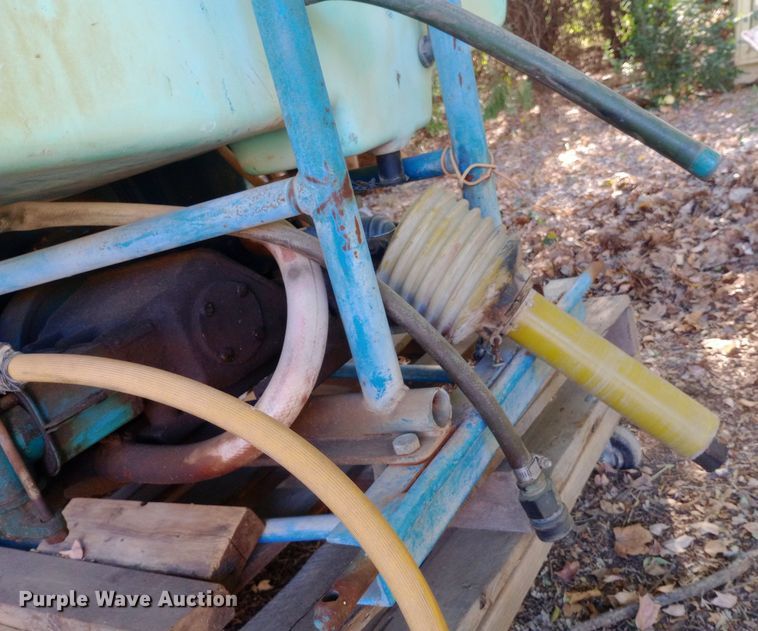 image for item DW0829 Berthoud GYP460-M sprayer