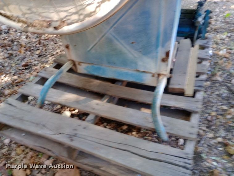 image for item DW0829 Berthoud GYP460-M sprayer