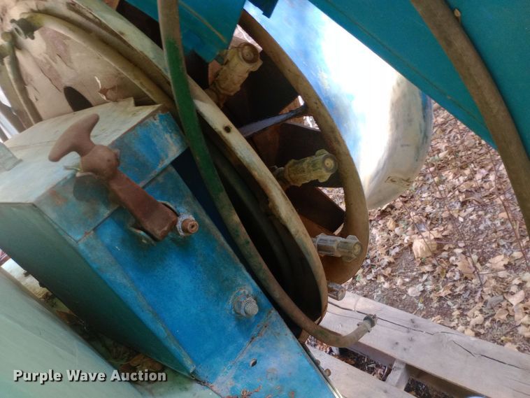 image for item DW0829 Berthoud GYP460-M sprayer