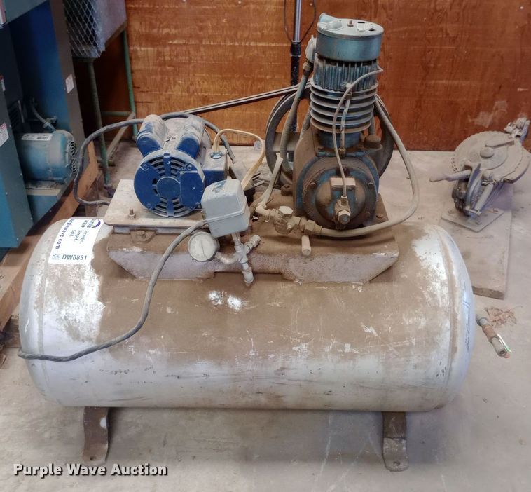 image for item DW0831 Kellogg American air compressor