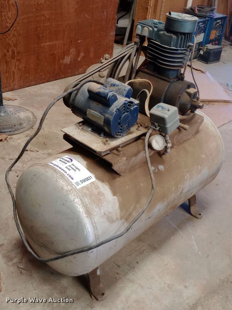 image for item DW0831 Kellogg American air compressor