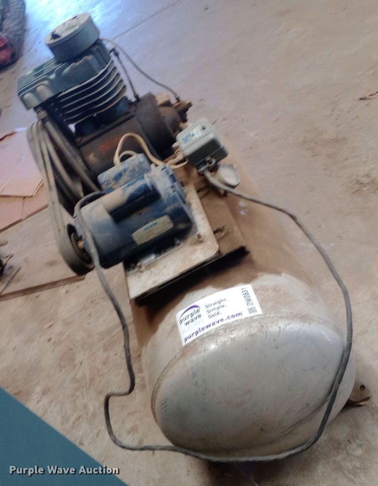 image for item DW0831 Kellogg American air compressor