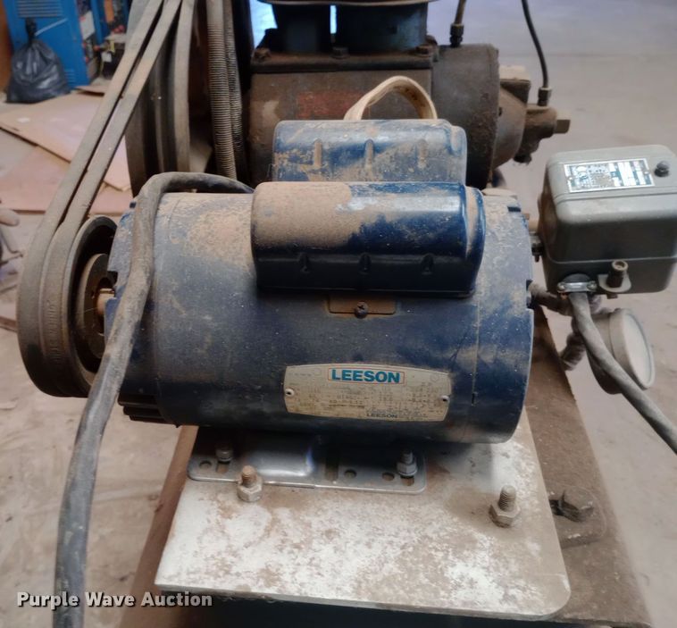 image for item DW0831 Kellogg American air compressor