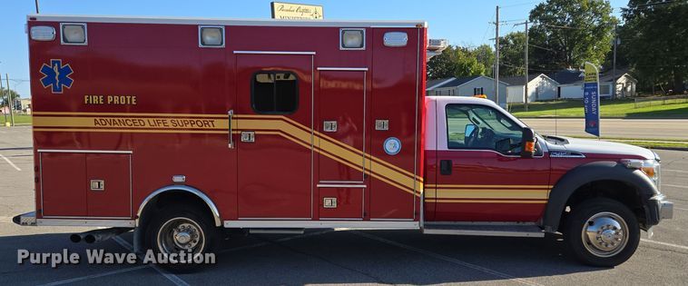 image for item DW2500 2012 Ford F450 Super Duty XLT ambulance