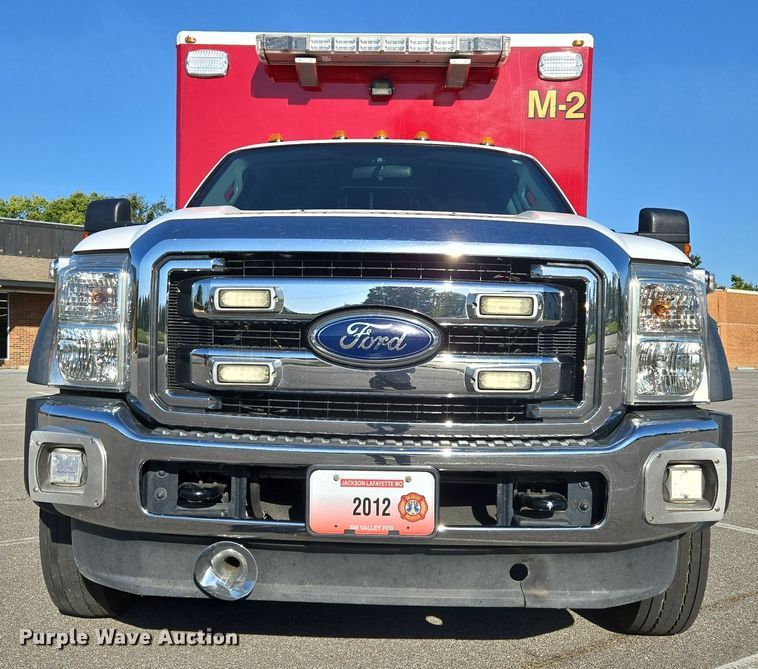 image for item DW2500 2012 Ford F450 Super Duty XLT ambulance