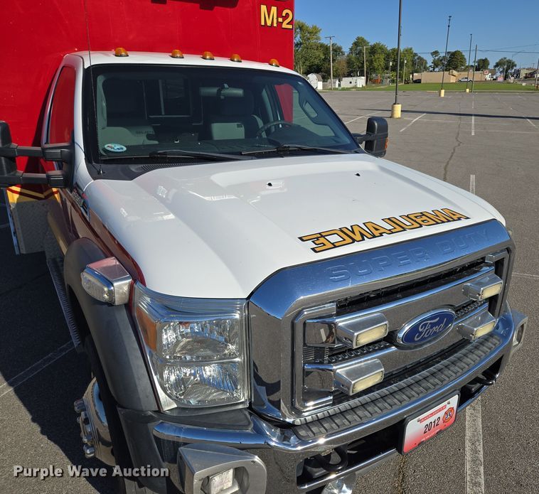 image for item DW2500 2012 Ford F450 Super Duty XLT ambulance