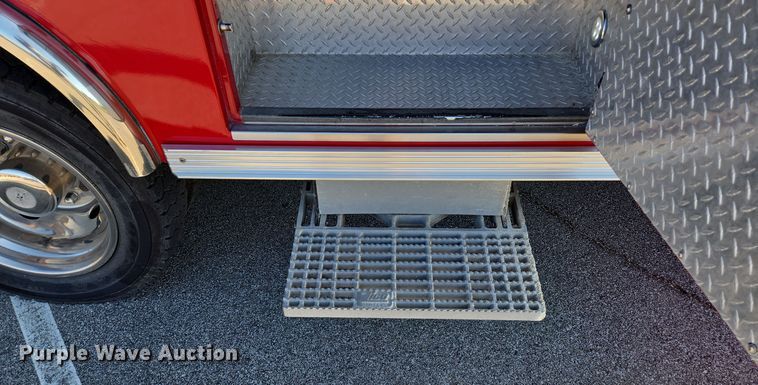 image for item DW2500 2012 Ford F450 Super Duty XLT ambulance