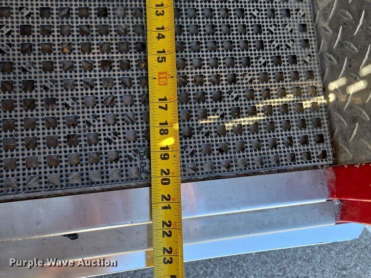 image for item DW2500 2012 Ford F450 Super Duty XLT ambulance