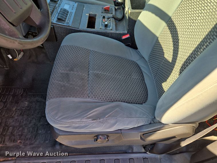 image for item DW2500 2012 Ford F450 Super Duty XLT ambulance