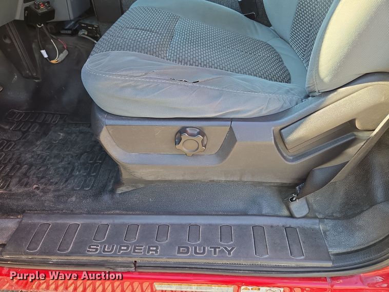 image for item DW2500 2012 Ford F450 Super Duty XLT ambulance