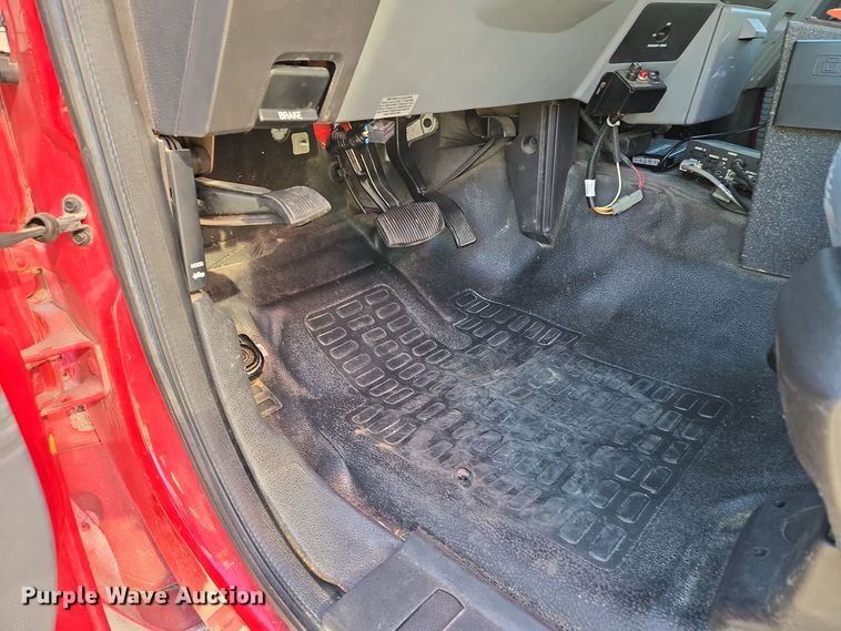 image for item DW2500 2012 Ford F450 Super Duty XLT ambulance