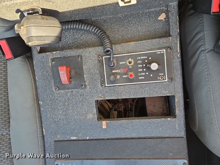 image for item DW2500 2012 Ford F450 Super Duty XLT ambulance