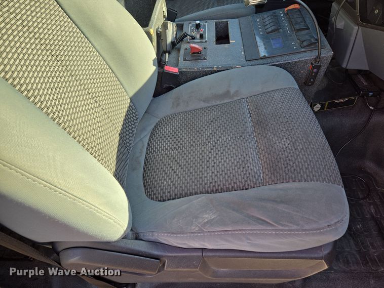 image for item DW2500 2012 Ford F450 Super Duty XLT ambulance