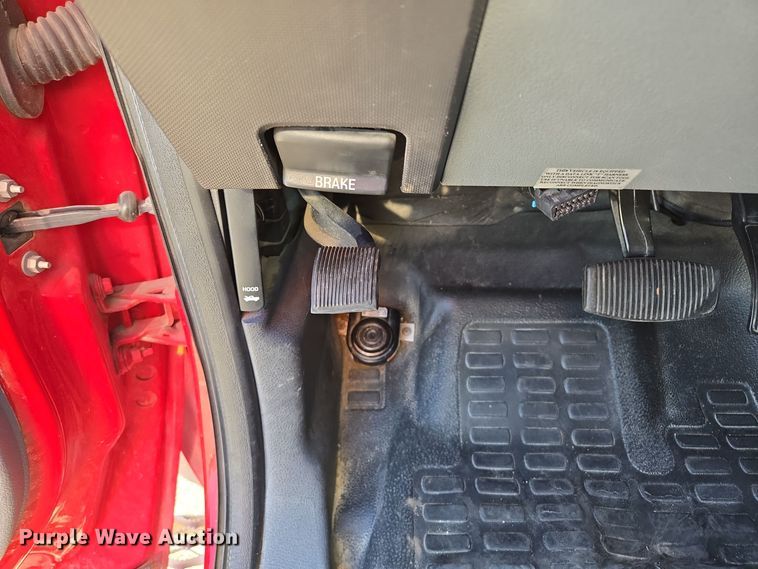 image for item DW2500 2012 Ford F450 Super Duty XLT ambulance