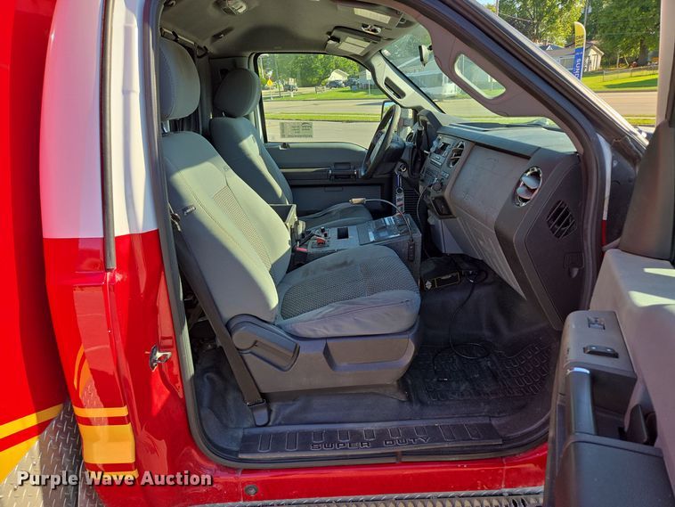 image for item DW2500 2012 Ford F450 Super Duty XLT ambulance