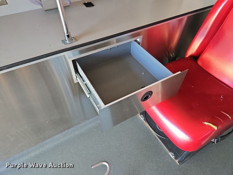 image for item DW2500 2012 Ford F450 Super Duty XLT ambulance