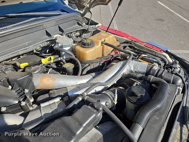 image for item DW2500 2012 Ford F450 Super Duty XLT ambulance