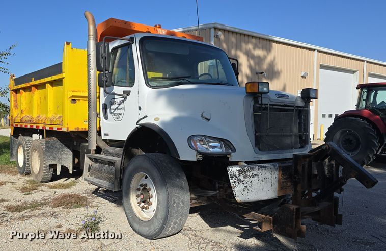 image for item DW3762 2010 Freightliner Business Class M2 dump truck