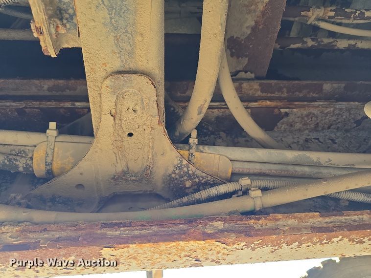 image for item DW3762 2010 Freightliner Business Class M2 dump truck