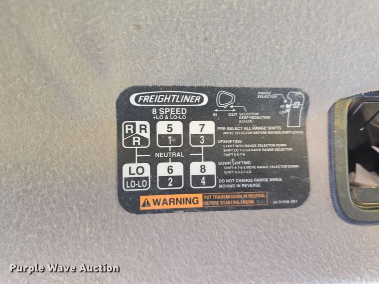 image for item DW3762 2010 Freightliner Business Class M2 dump truck