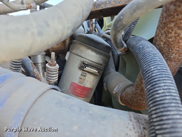 image for item DW3762 2010 Freightliner Business Class M2 dump truck