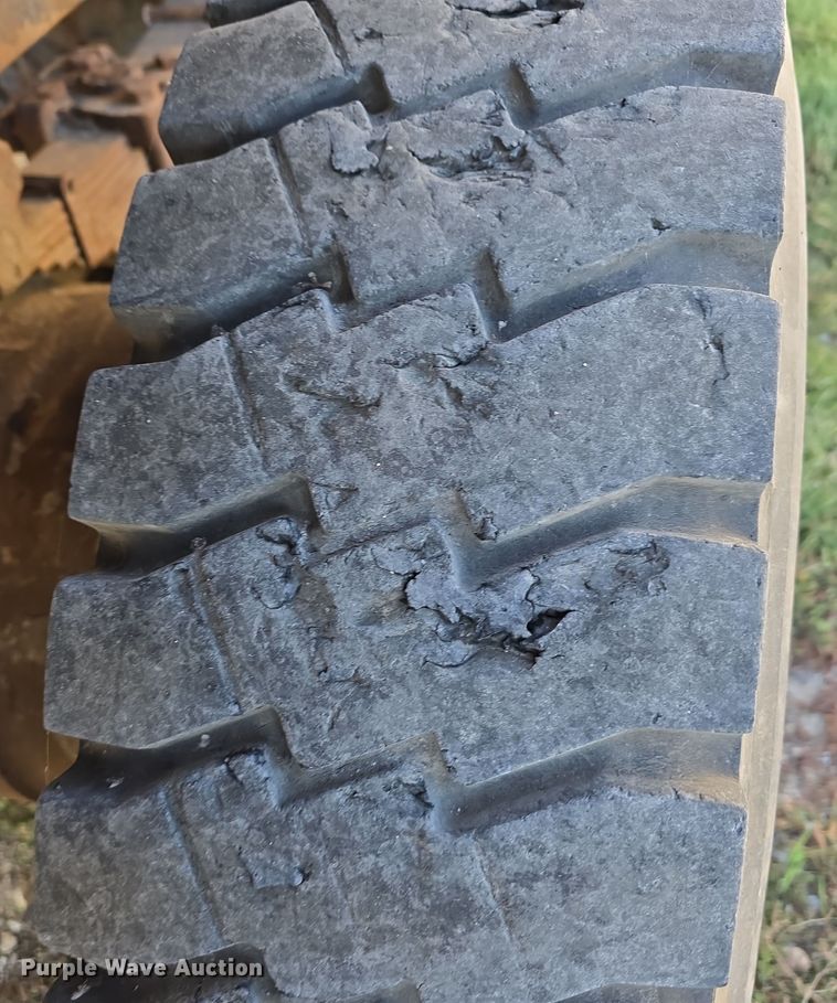 image for item DW3762 2010 Freightliner Business Class M2 dump truck