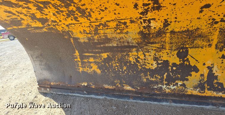 image for item DW3763 1994 International 4900 dump truck