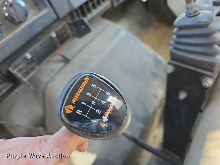 image for item DW3763 1994 International 4900 dump truck