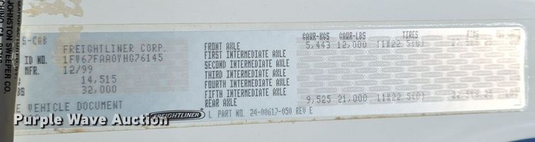 image for item DW3764 2000 Freightliner FC70 street sweeper truck