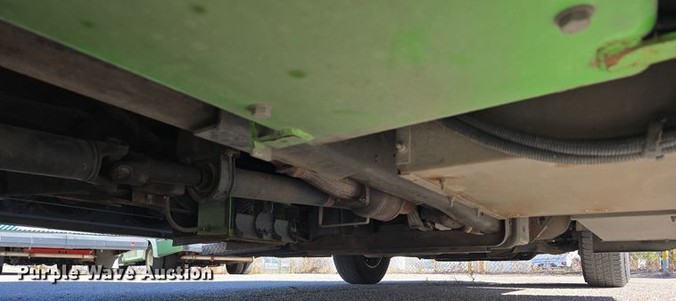 image for item DW3801 2010 Chevrolet Express G4500 shuttle bus