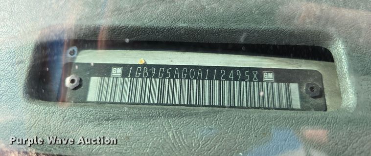 image for item DW3801 2010 Chevrolet Express G4500 shuttle bus