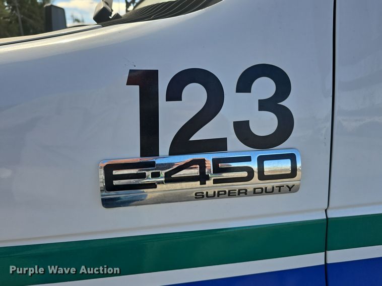 image for item DW3802 2012 Ford E450 Super Duty shuttle bus