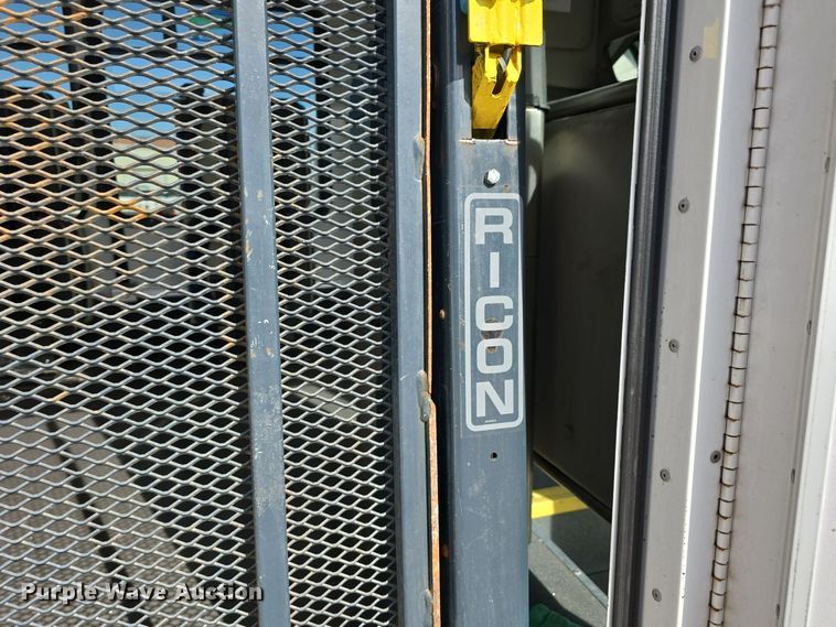 image for item DW3802 2012 Ford E450 Super Duty shuttle bus