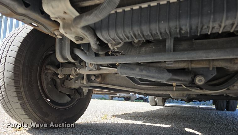 image for item DW3802 2012 Ford E450 Super Duty shuttle bus