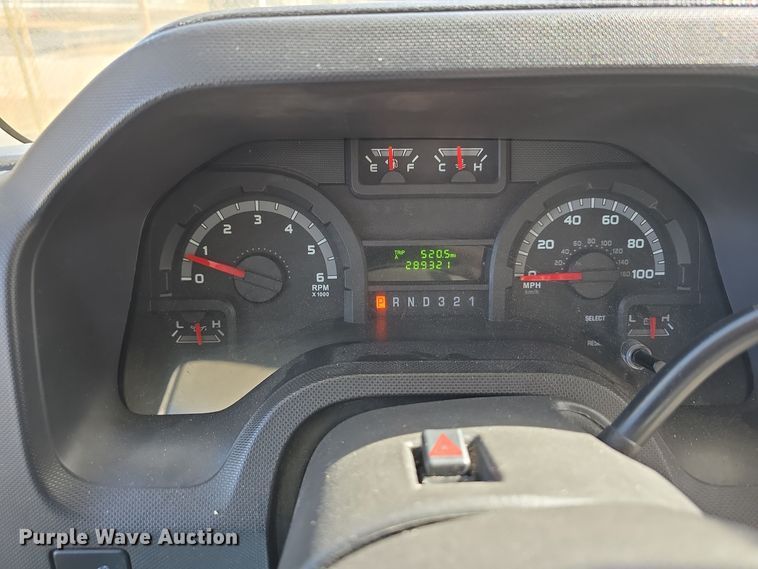 image for item DW3802 2012 Ford E450 Super Duty shuttle bus