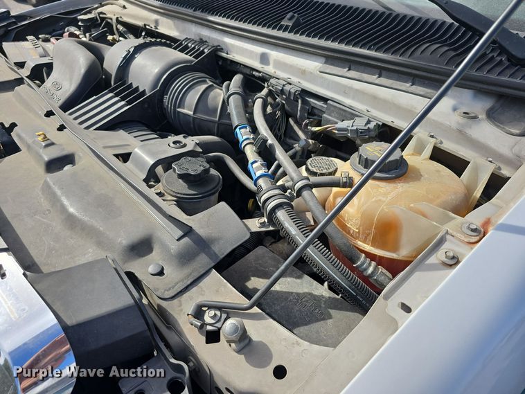 image for item DW3802 2012 Ford E450 Super Duty shuttle bus