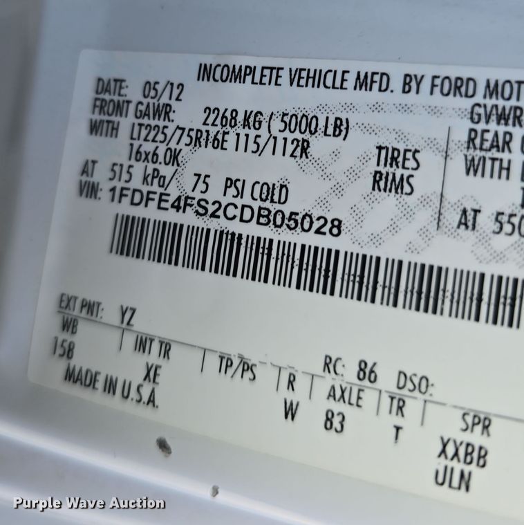 image for item DW3802 2012 Ford E450 Super Duty shuttle bus