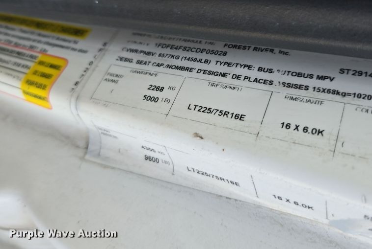 image for item DW3802 2012 Ford E450 Super Duty shuttle bus