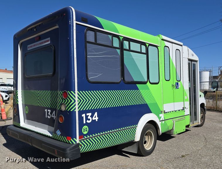 image for item DW3803 2017 Goshen Impulse Ford 220 shuttle bus