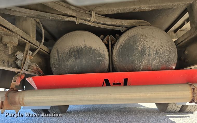 image for item DW3803 2017 Goshen Impulse Ford 220 shuttle bus