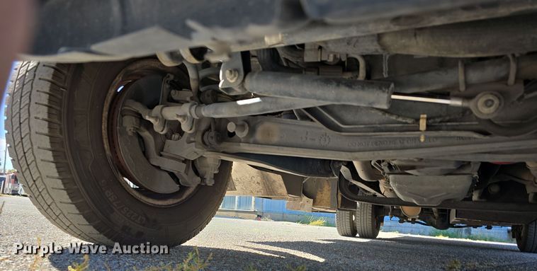 image for item DW3803 2017 Goshen Impulse Ford 220 shuttle bus