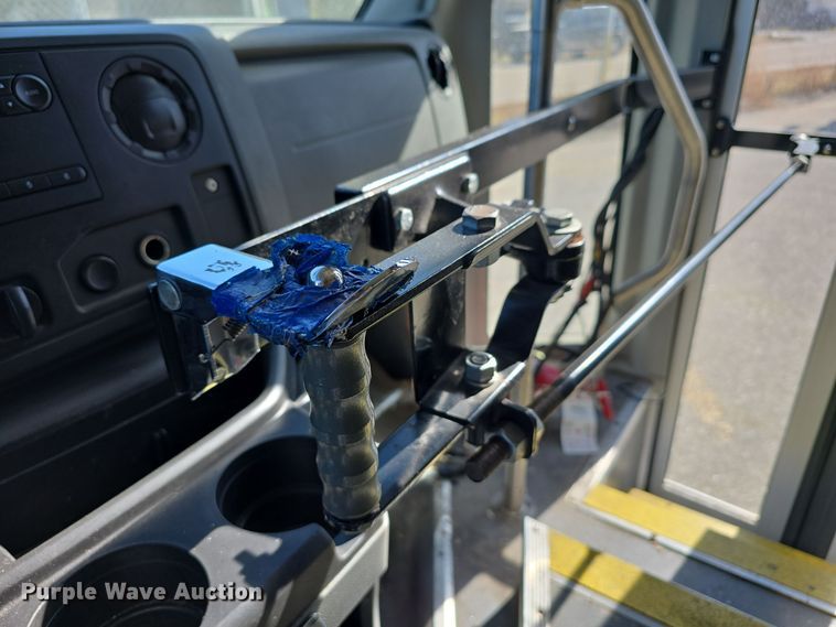 image for item DW3803 2017 Goshen Impulse Ford 220 shuttle bus