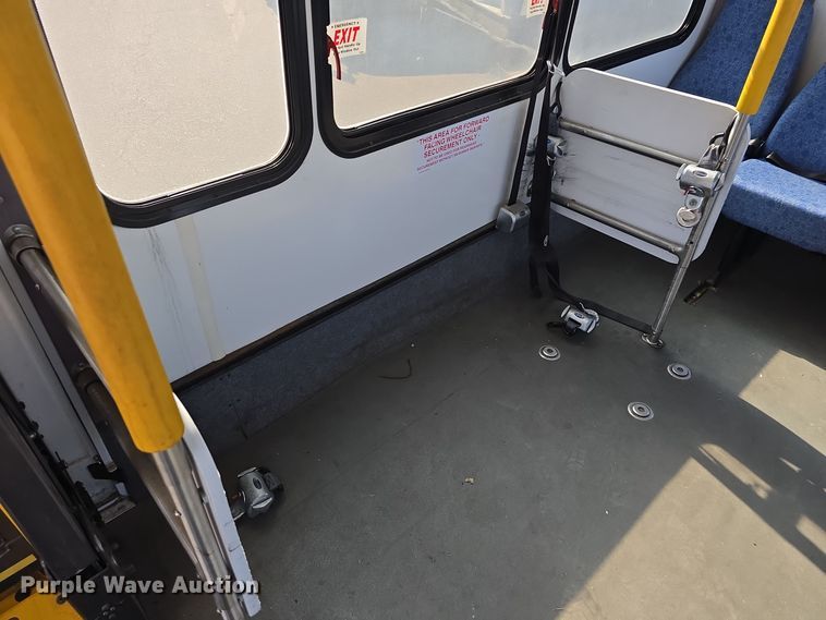 image for item DW3803 2017 Goshen Impulse Ford 220 shuttle bus