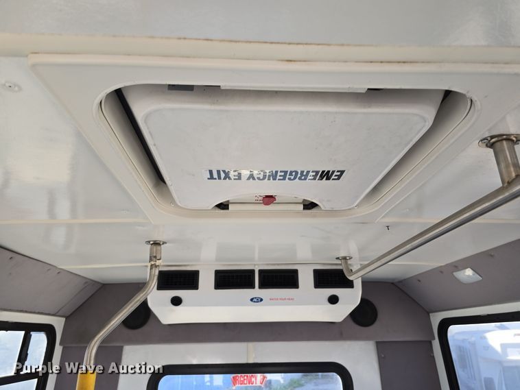 image for item DW3803 2017 Goshen Impulse Ford 220 shuttle bus