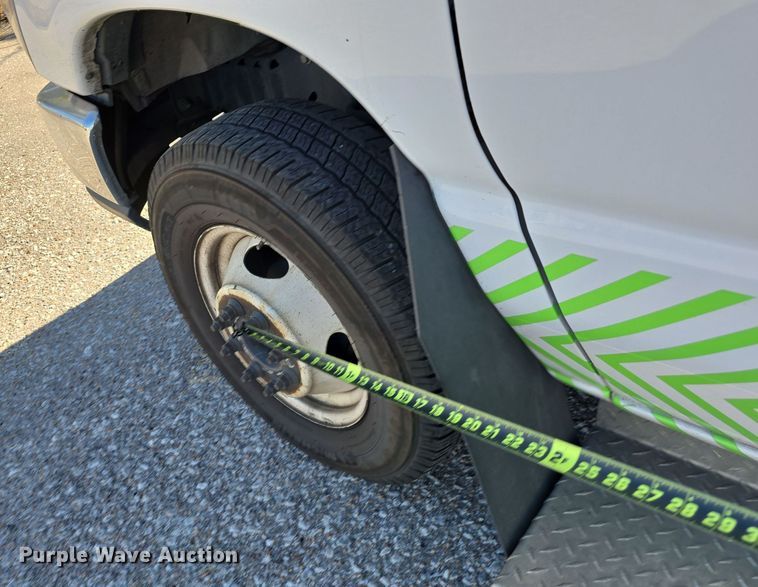 image for item DW3803 2017 Goshen Impulse Ford 220 shuttle bus