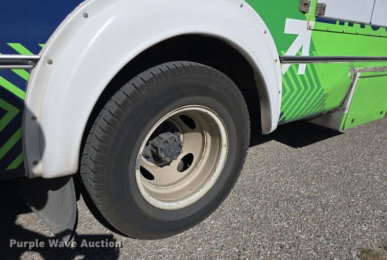 image for item DW3803 2017 Goshen Impulse Ford 220 shuttle bus