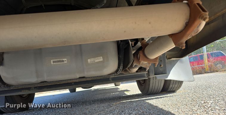 image for item DW3804 2013 Ford E450 Super Duty shuttle bus