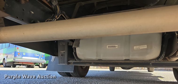 image for item DW3804 2013 Ford E450 Super Duty shuttle bus