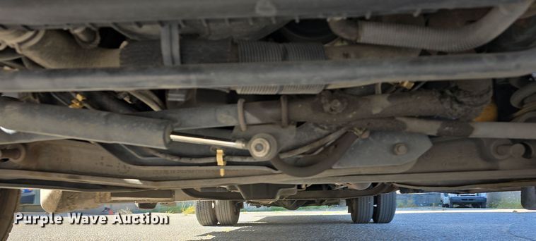 image for item DW3804 2013 Ford E450 Super Duty shuttle bus